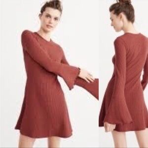Abercrombie & Fitch ribbed bell sleeve dress